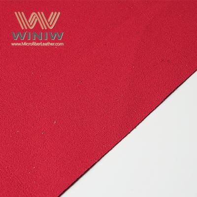 Антистатические перчатки из синтетической замши для сборки электронных устройств.